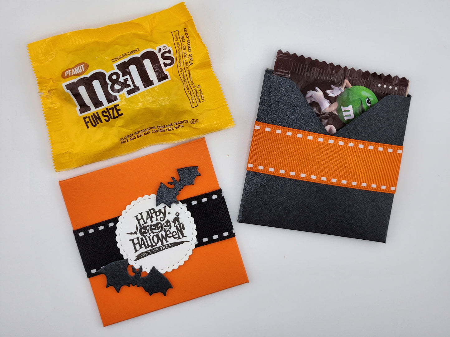 Halloween Treat Bags _ Round Labels