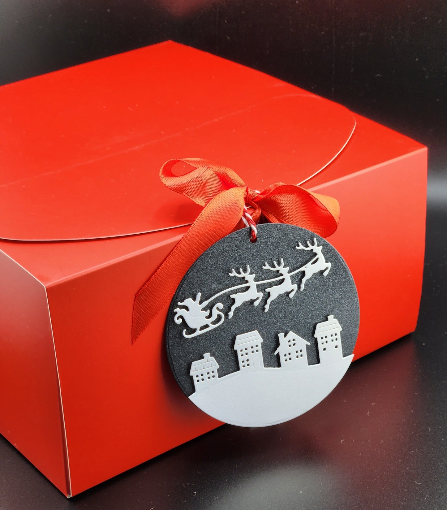 Empty Box + Santa Gift Tag