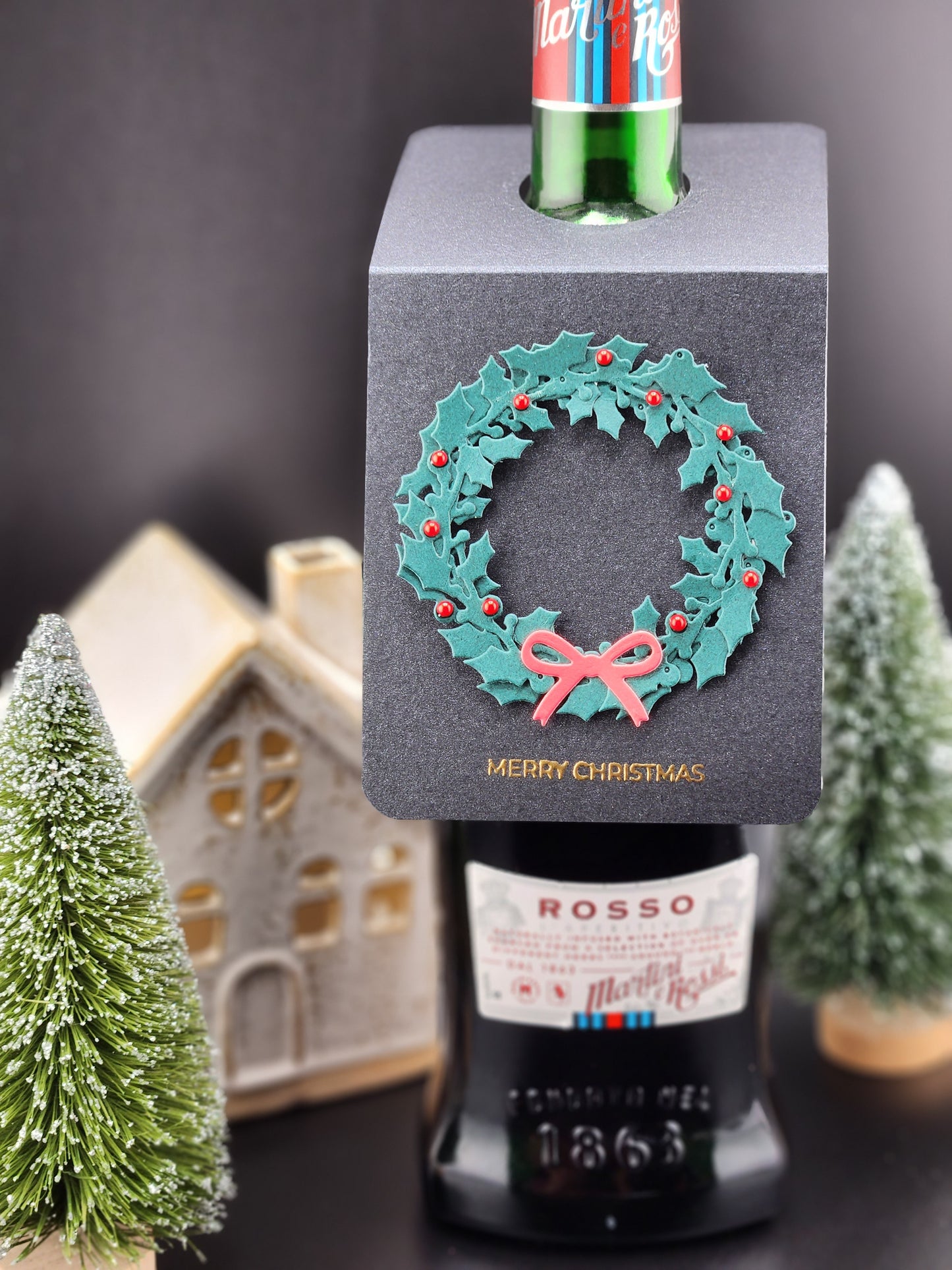 Christmas Wreath Wine Tag