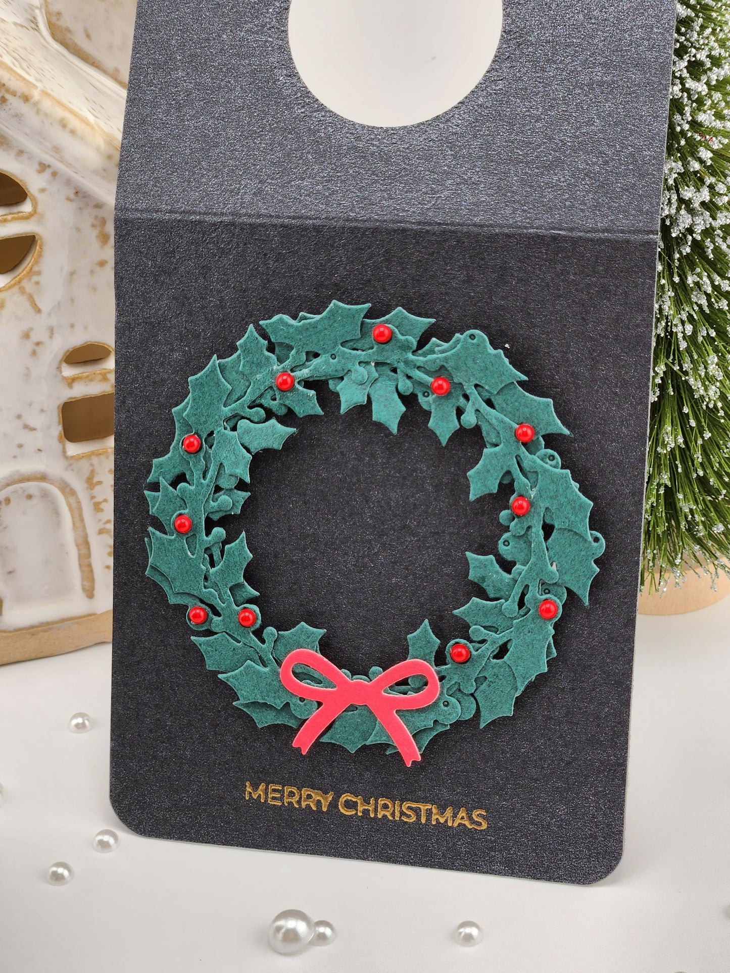 Christmas Wreath Wine Tag