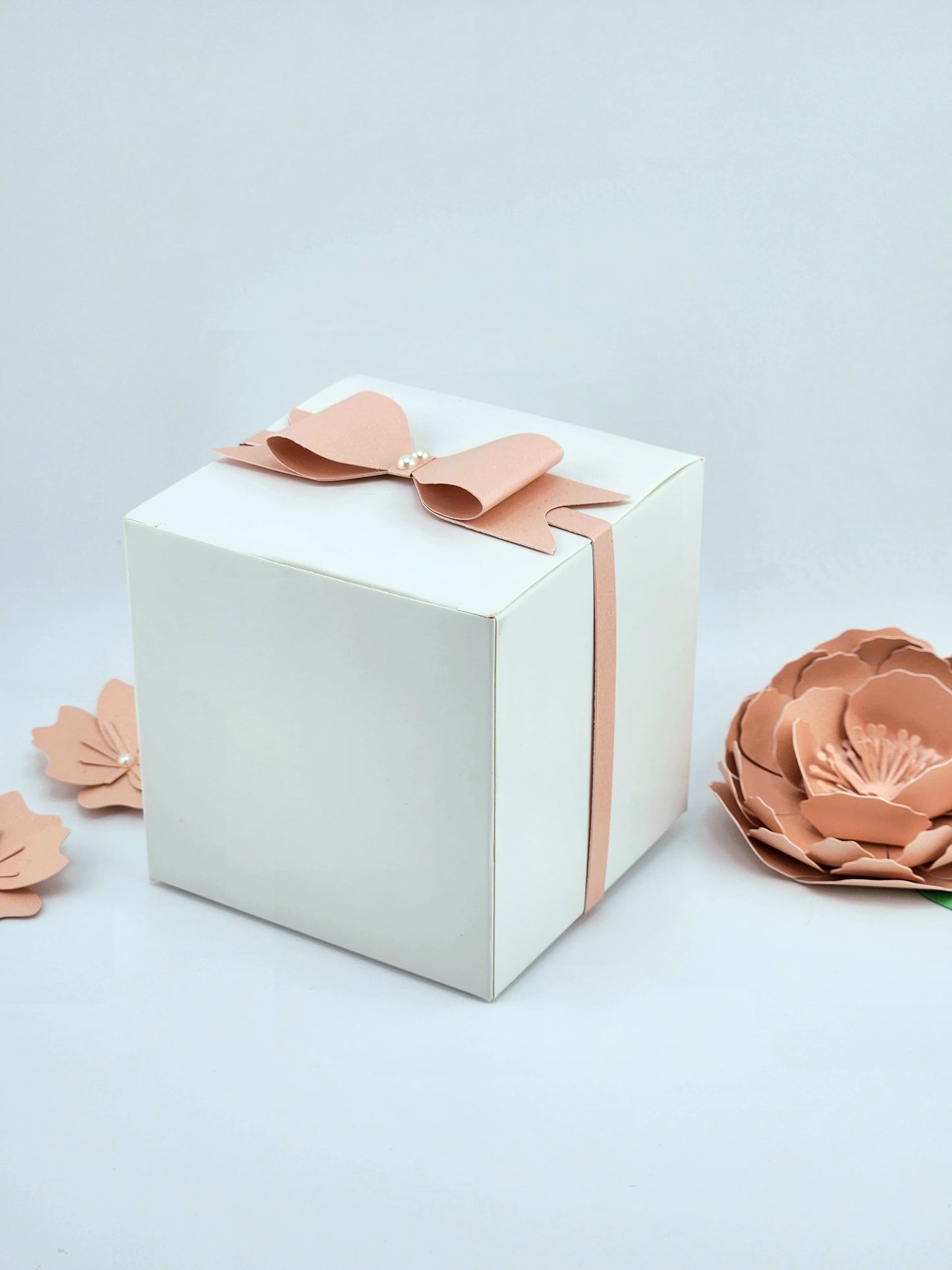 Ribbon Favor Boxes with Pearls - Set of 3