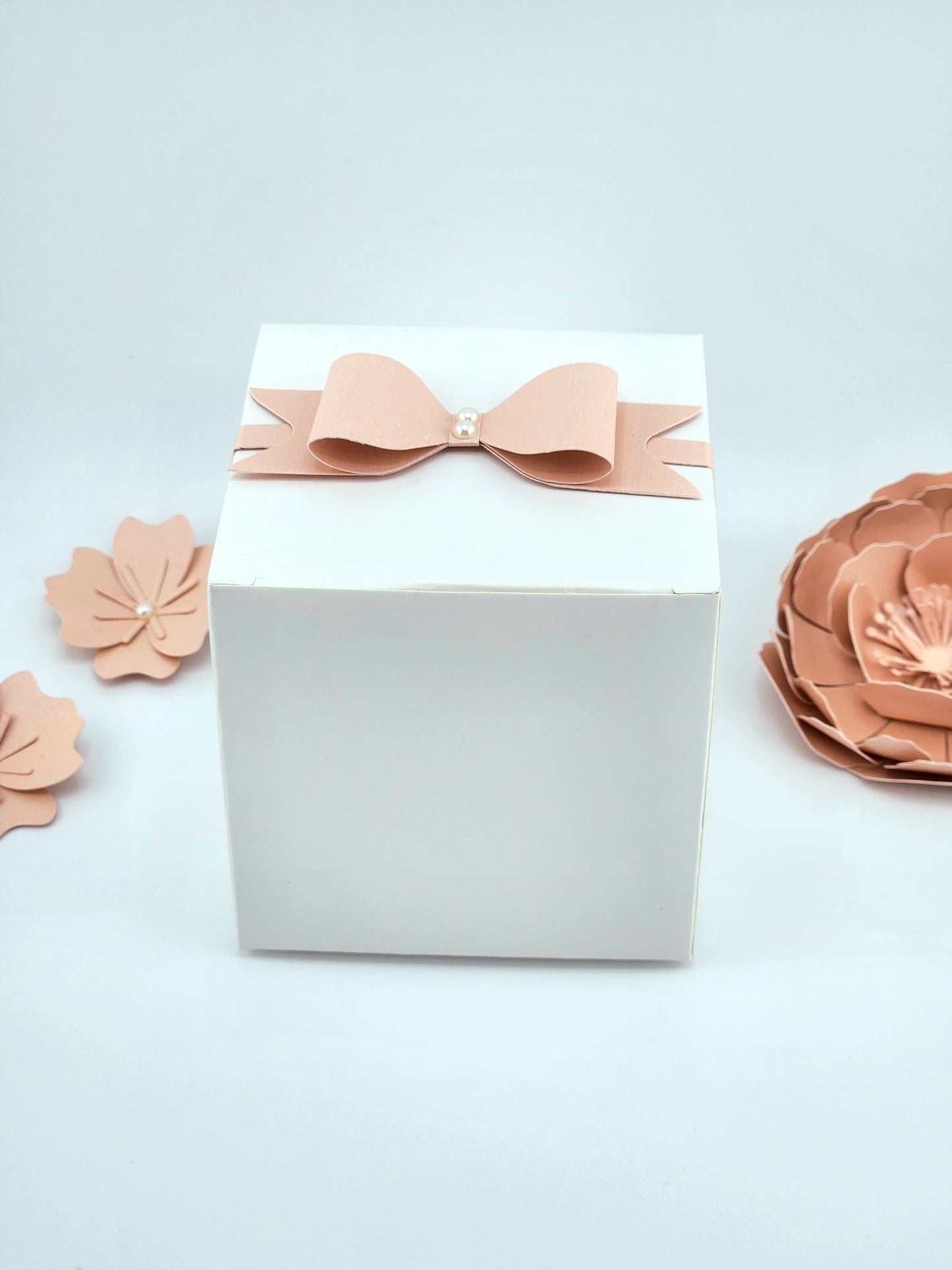 Ribbon Favor Boxes with Pearls - Set of 3