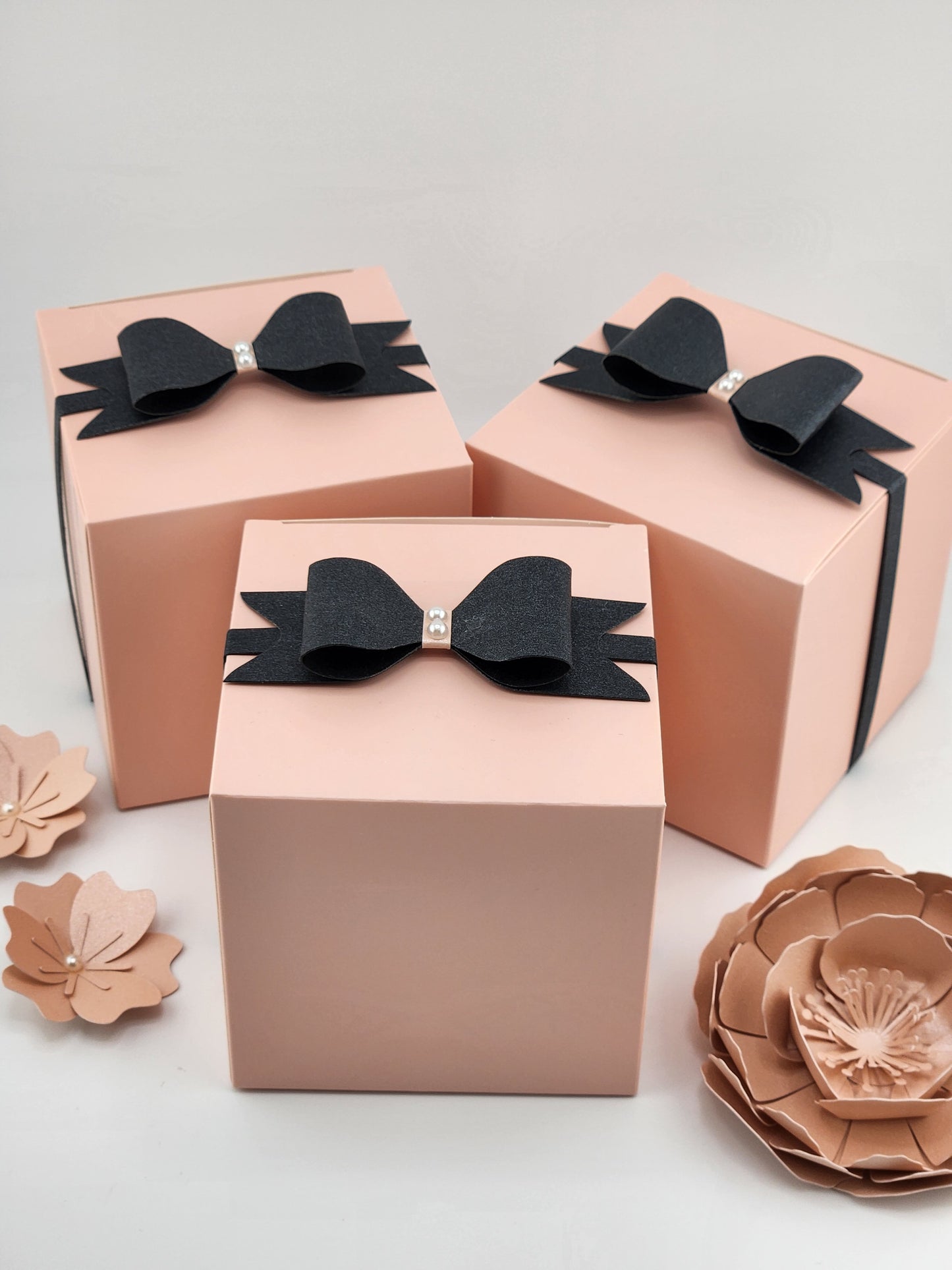 Ribbon Favor Boxes with Pearls - Set of 3