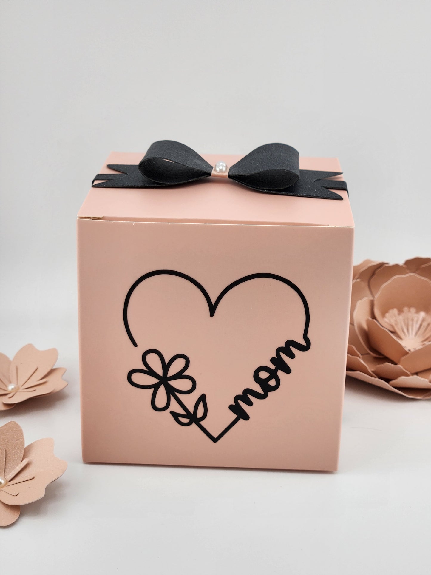 Personalized Ribbon Favor Boxes